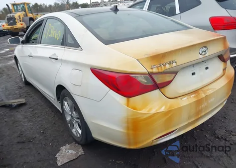 2013 Hyundai Sonata Limited z USA, uszkodzony, nr VIN 5NPEC4AC6DH662848